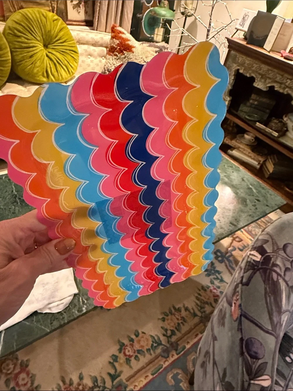 Packed Party Multicolor Scalloped Party Tray - Party Table Decor